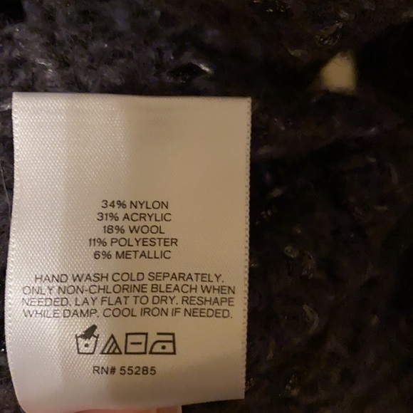 Express sweater - Picture 13 of 13